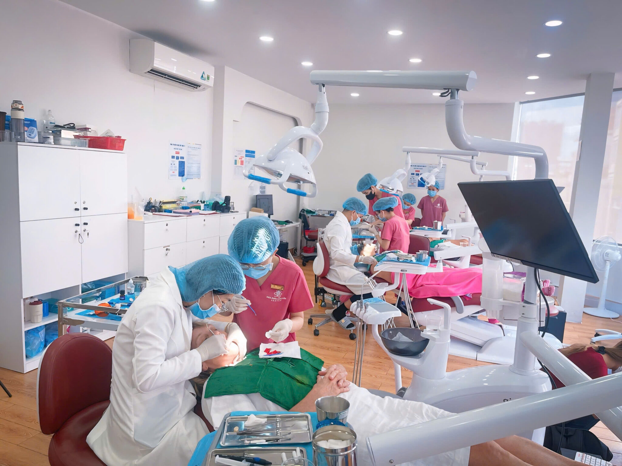nha khoa saigon 2048x1536 1